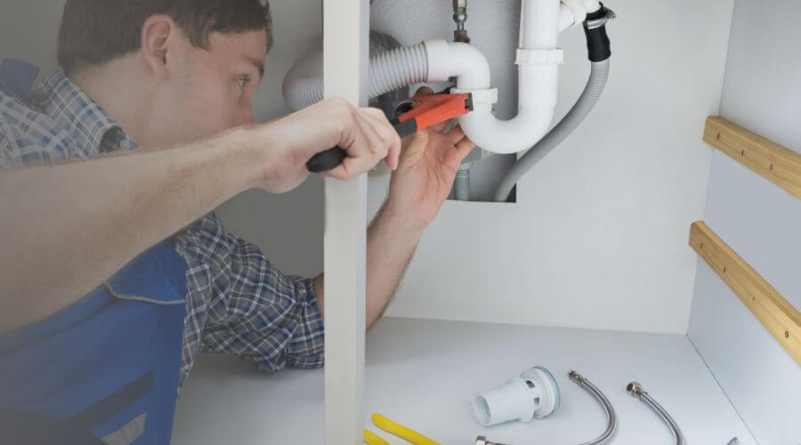 Expert burst pipe repair services in Murdock, MN